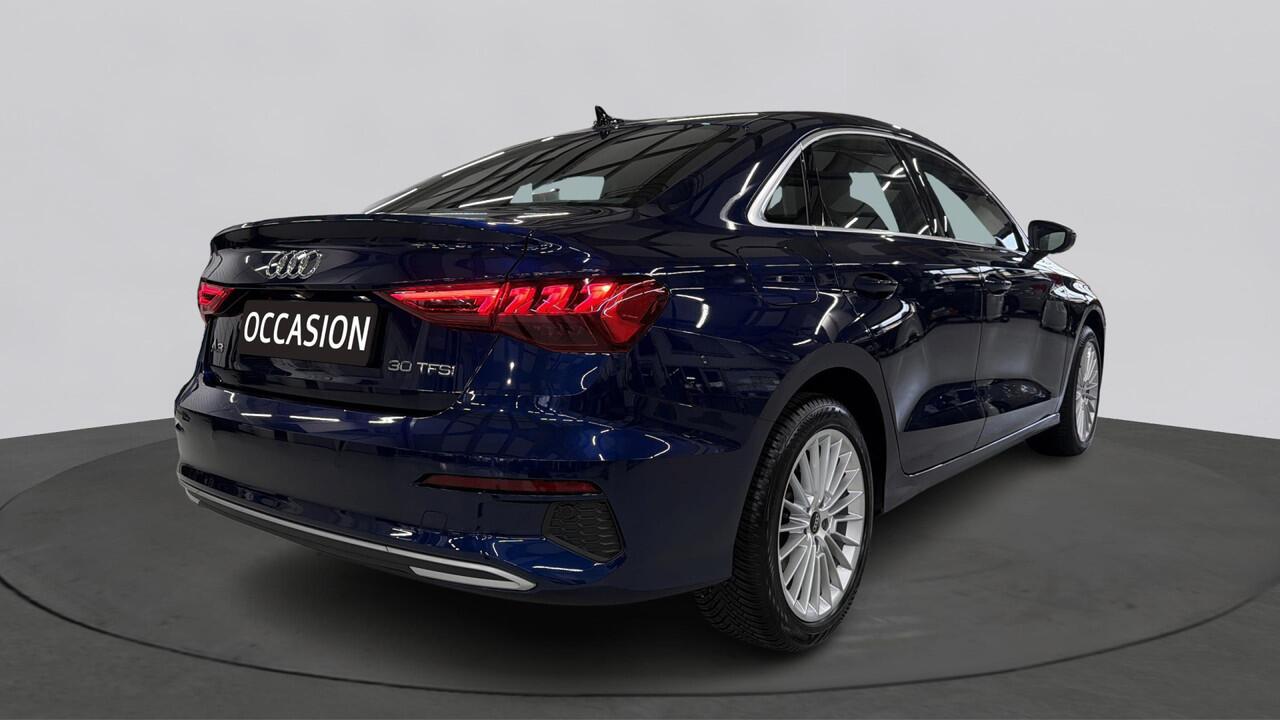 Audi A3 Limousine 30 TFSI 110PK Advanced Edition / Achteruitrijcamera