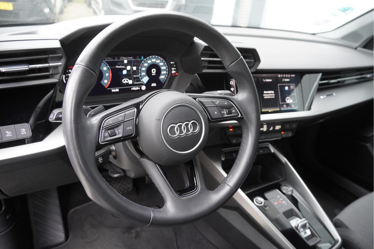 Audi A3 Limousine 35 TFSI 150PK! Automaat Business Edition BJ2021 Lmv 17" | Led | Pdc | Navi | Dynamische knipperlichten | Achteruitrijcamera | App-Connect | Virtual cockpit | Climate control | Cruise control | Sportstoelen | Verwarmde voorstoelen | Extra getint 