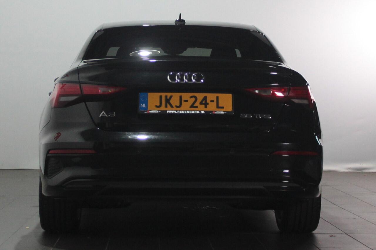 Audi A3 Limousine 35 TFSI - Automaat - Carplay / Lane assist / Stoelverw.