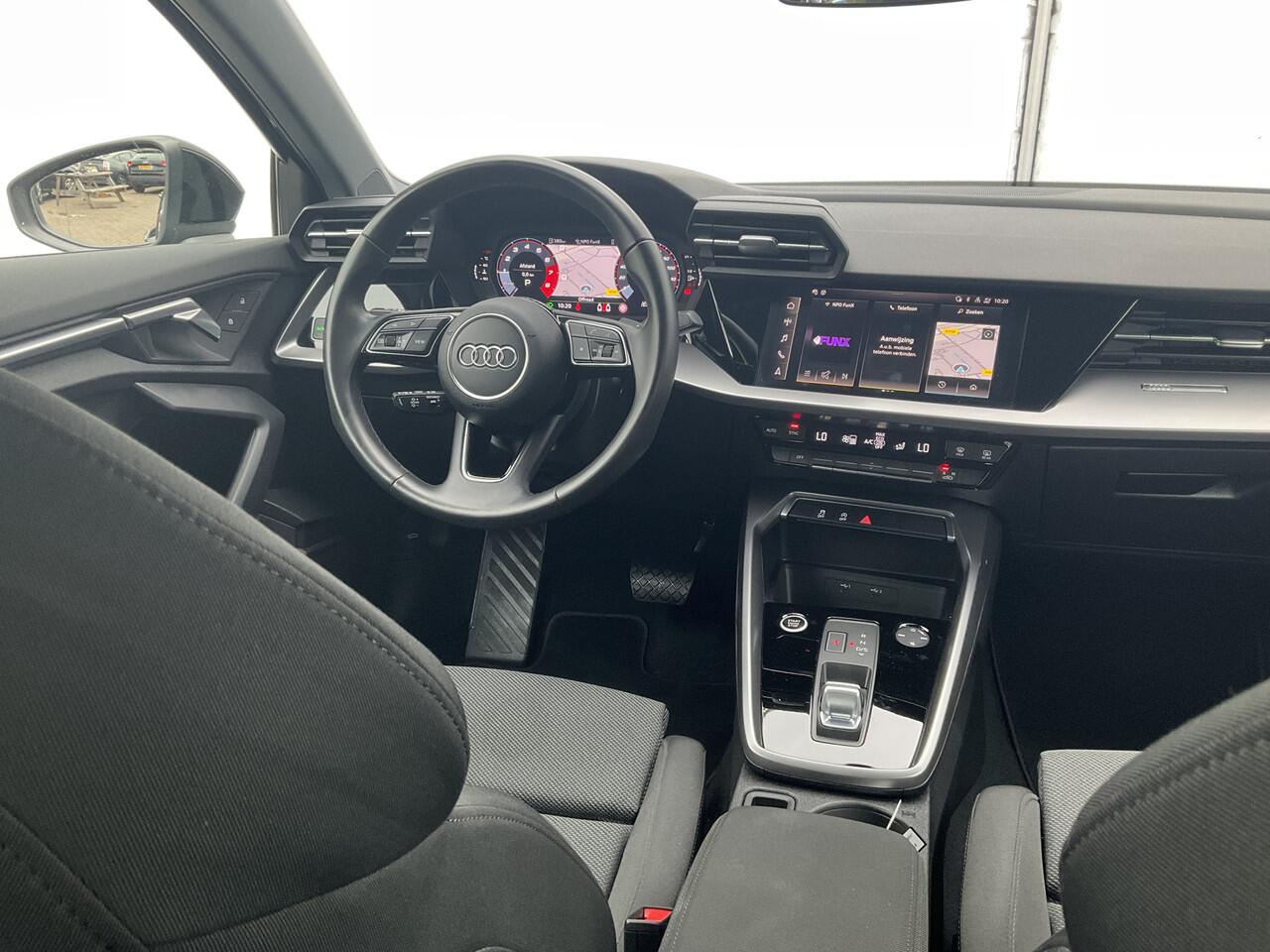 Audi A3 Limousine 30 TFSI Advanced edition Virtueel display Nav/Cruise Sportzetels 1Eig Digitaal NL-Auto!