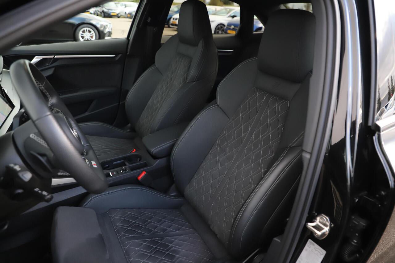 Audi A3 Limousine 35 TFSI S edition 150PK Automaat Panoramadak Virtual 19 inch LMV LED Matrix B&O Audio Black Optic RS Sportstoelen Stoelverwarming Achteruitrijcamera