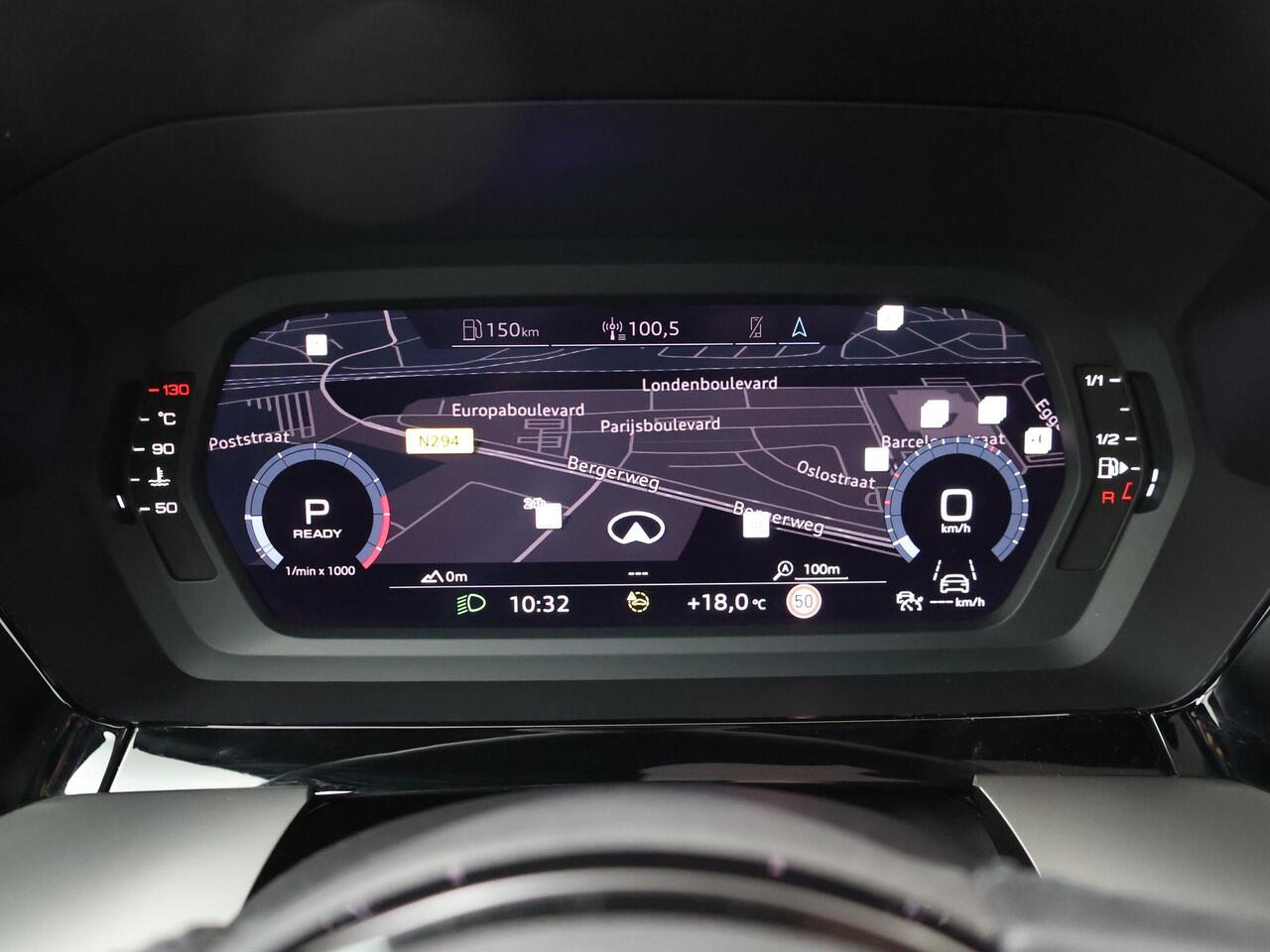 Audi A3 Limousine 35 TFSI Business edition | 150 PK | Automaat | Afneembare Trekhaak | Panoramadak |