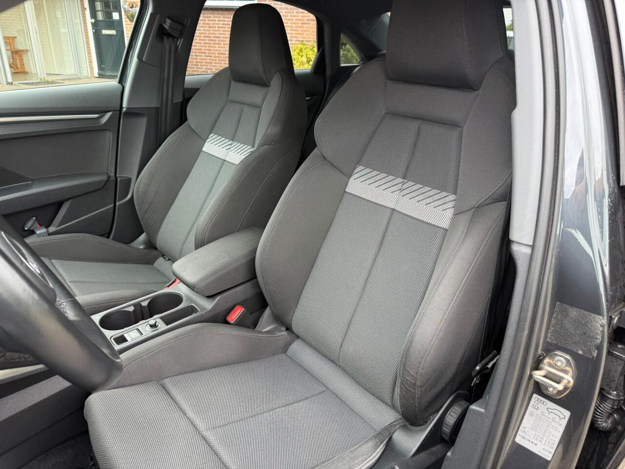 Audi A3 Limousine 30 TFSI Business edition | Navi | Climate | LED |