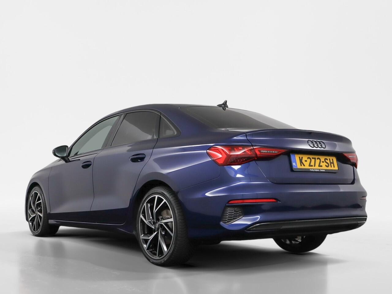 Audi A3 Limousine 35 TFSI Black Edition Sport, Orig. NL 1e Eig. | DAB | Virtual | PDC | Adap.Cruise | LED+ - RIJKLAAR