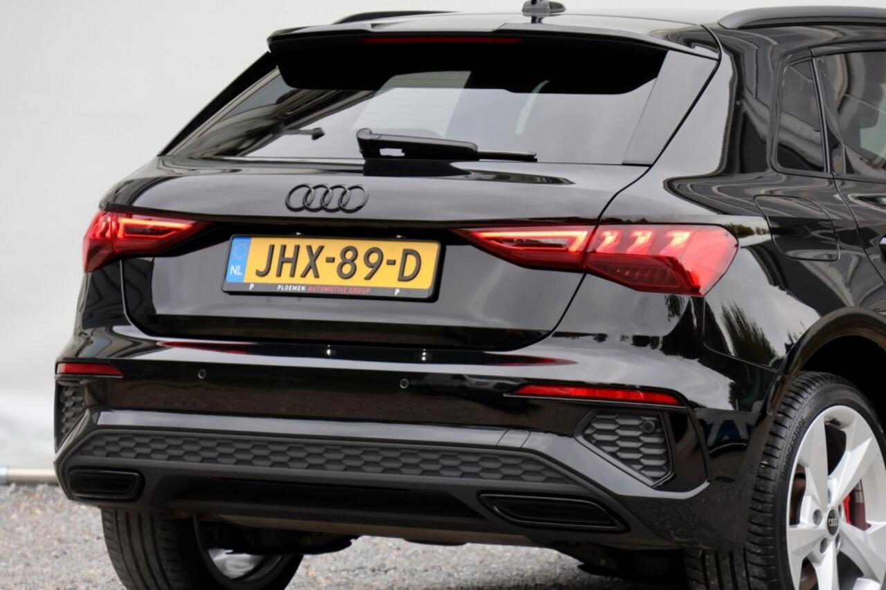 Audi A3 Sportback 45 TFSIe S-Line - 245 pk **Full Led / Park assist / El achterklep