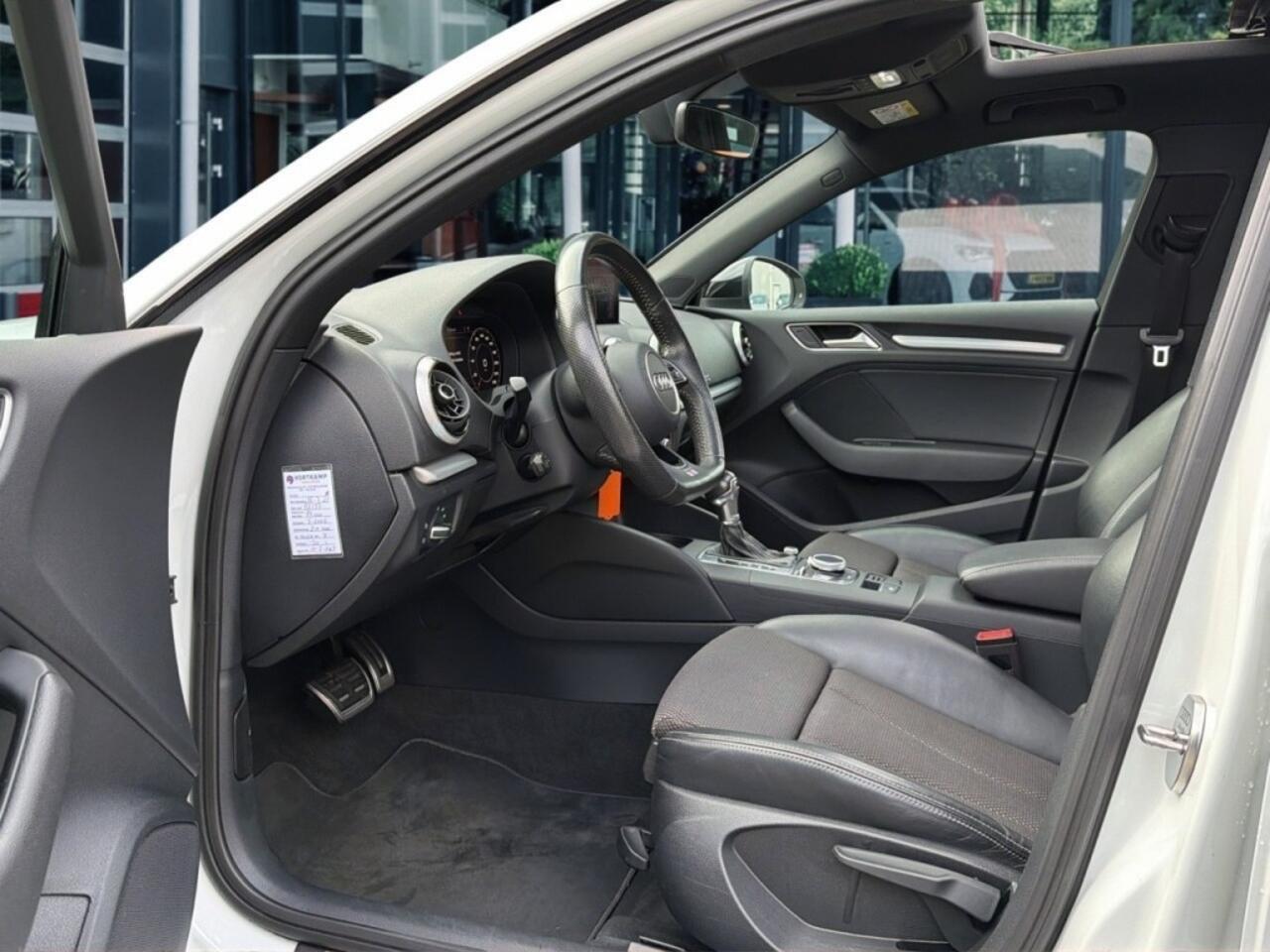 Audi A3 35 TFSI S-TRONIC S-LINE PANO-DAK/NAVI/ACC/PDC/STOELVERW