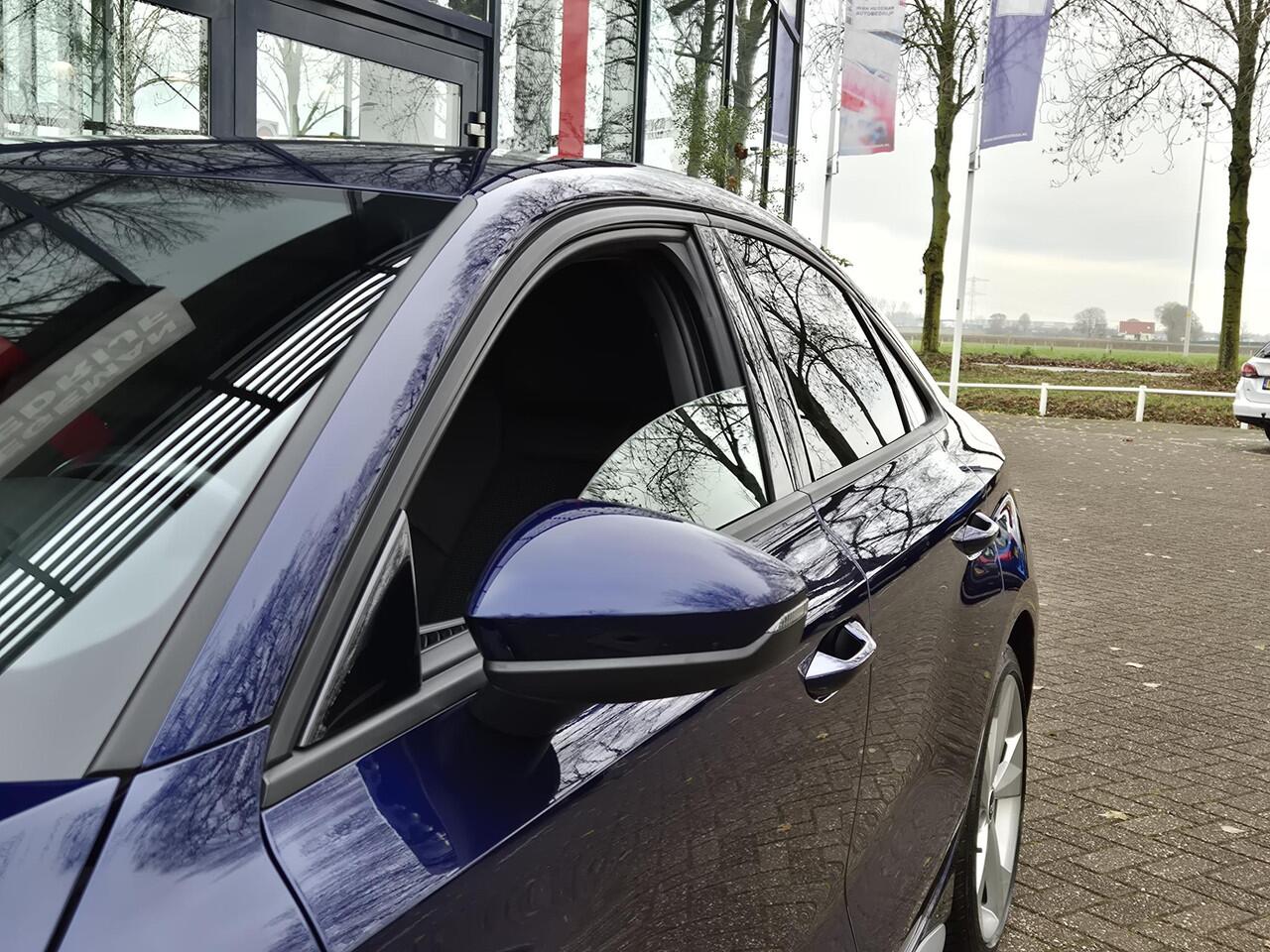 Audi A3 Limousine 35 TFSI S edition AUTOMAAT | Airco | Navigatie | Parkeersensoren | Cruise Control | Licht metalen velgen