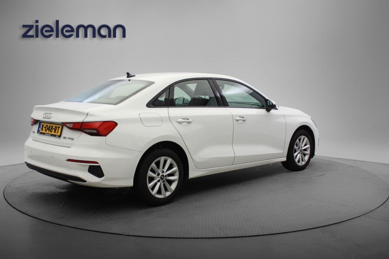 Audi A3 Limousine 30 TFSI Pro Line Automaat - Digitaal Cockpit, Carplay, Navi, Cruise