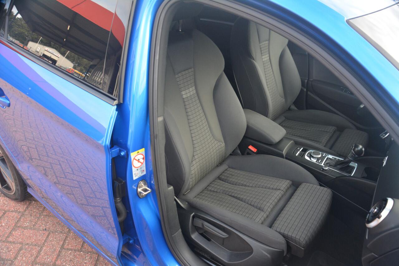 Audi A3 Limousine 30 TFSI Sport Lease Edition Nederlandse auto 153548 NAP met oa sportstoelen pdc navigatie xenon spoiler lmv origineel premium kleur