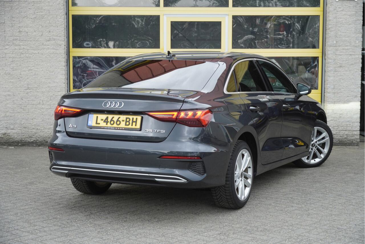 Audi A3 Limousine 35 TFSI 150PK! Automaat Business Edition BJ2021 Lmv 17" | Led | Pdc | Navi | Dynamische knipperlichten | Achteruitrijcamera | App-Connect | Virtual cockpit | Climate control | Cruise control | Sportstoelen | Verwarmde voorstoelen | Extra getint 