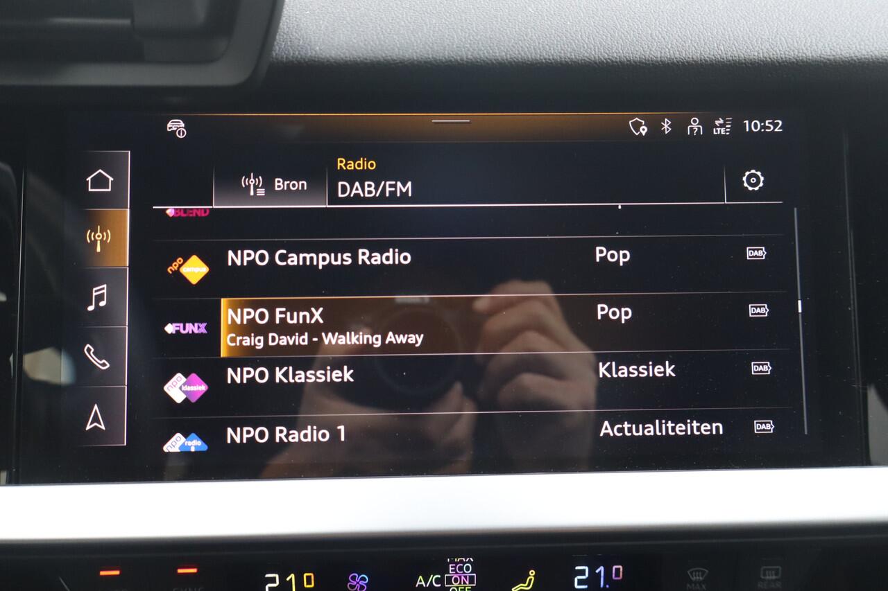 Audi A3 Limousine 30 TFSI S edition NL-Auto!! Apple Car-play I Led verlichting