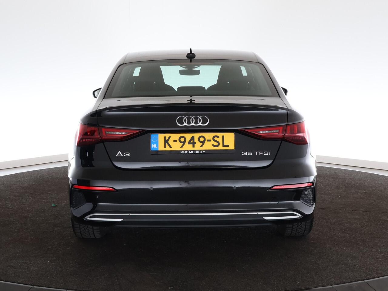 Audi A3 Limousine 35 TFSI Business edition | S Tronic | ACC | Trekhaak | Adaptive drive assist |*
