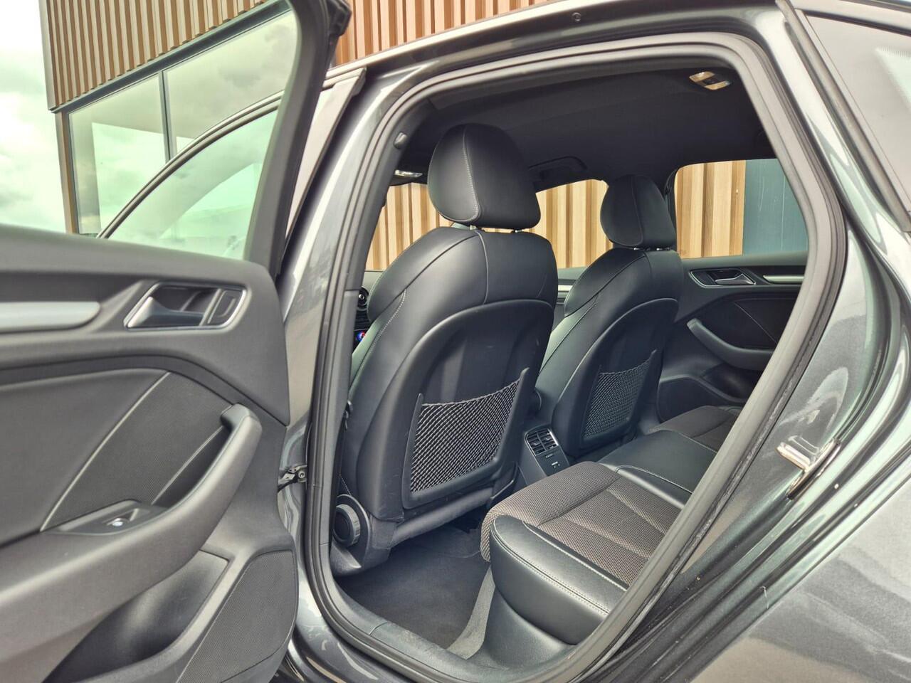 Audi A3 Limousine 35 TFSI CoD Advance Sport 3x S-Line | BTW | LED | Navi | Clima | Stoelverw.