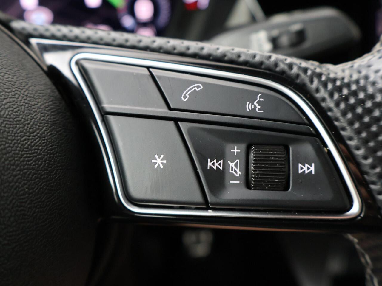 Audi A3 Limousine 30 TFSI S edition | 110 PK | Automaat | Adaptive cruise control | Climate control | LED | S-line |