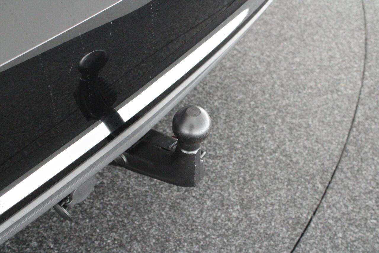 Audi A3 Limousine 35 TFSI 150pk S-Tronic Pro Line Trekhaak ACC Keyless Virtual Cockpit Navigatie