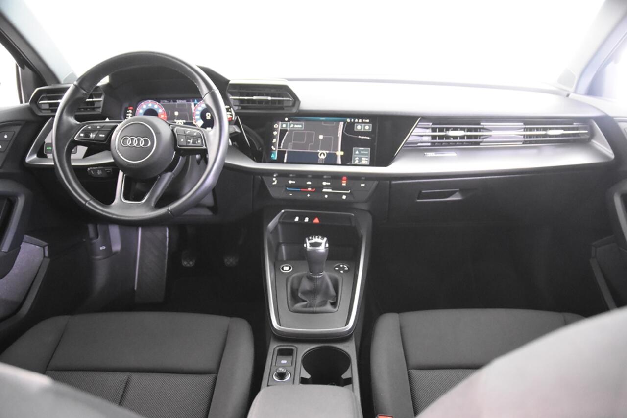 Audi A3 Limousine 35 TFSI *1ste Eigenaar*Navigatie*DAB*