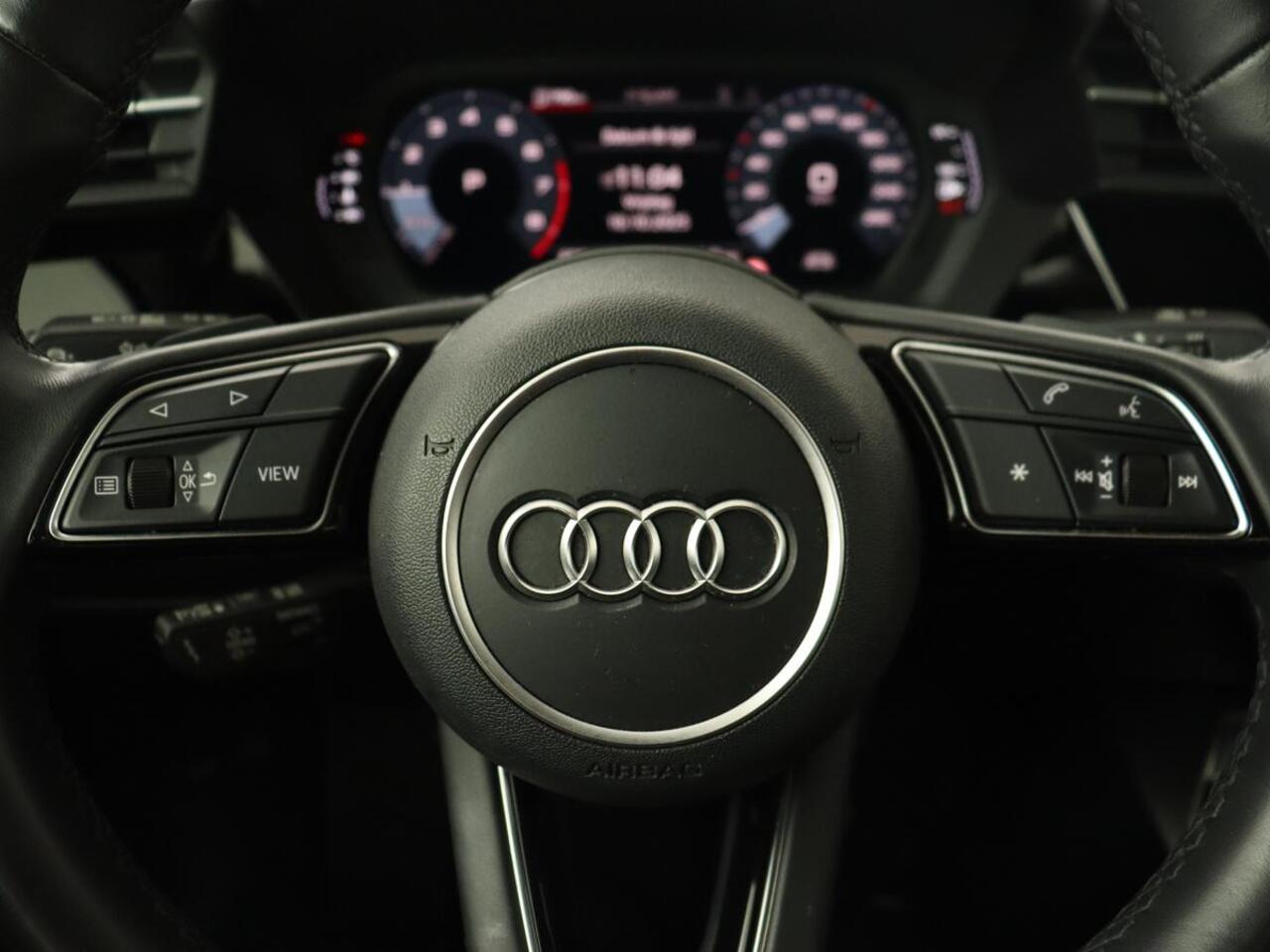 Audi A3 30 TFSI Advanced edition | Full LED | Navigatie | Carplay | Cruise control | Virtual cockpit | Automaat | LMV 17 inch