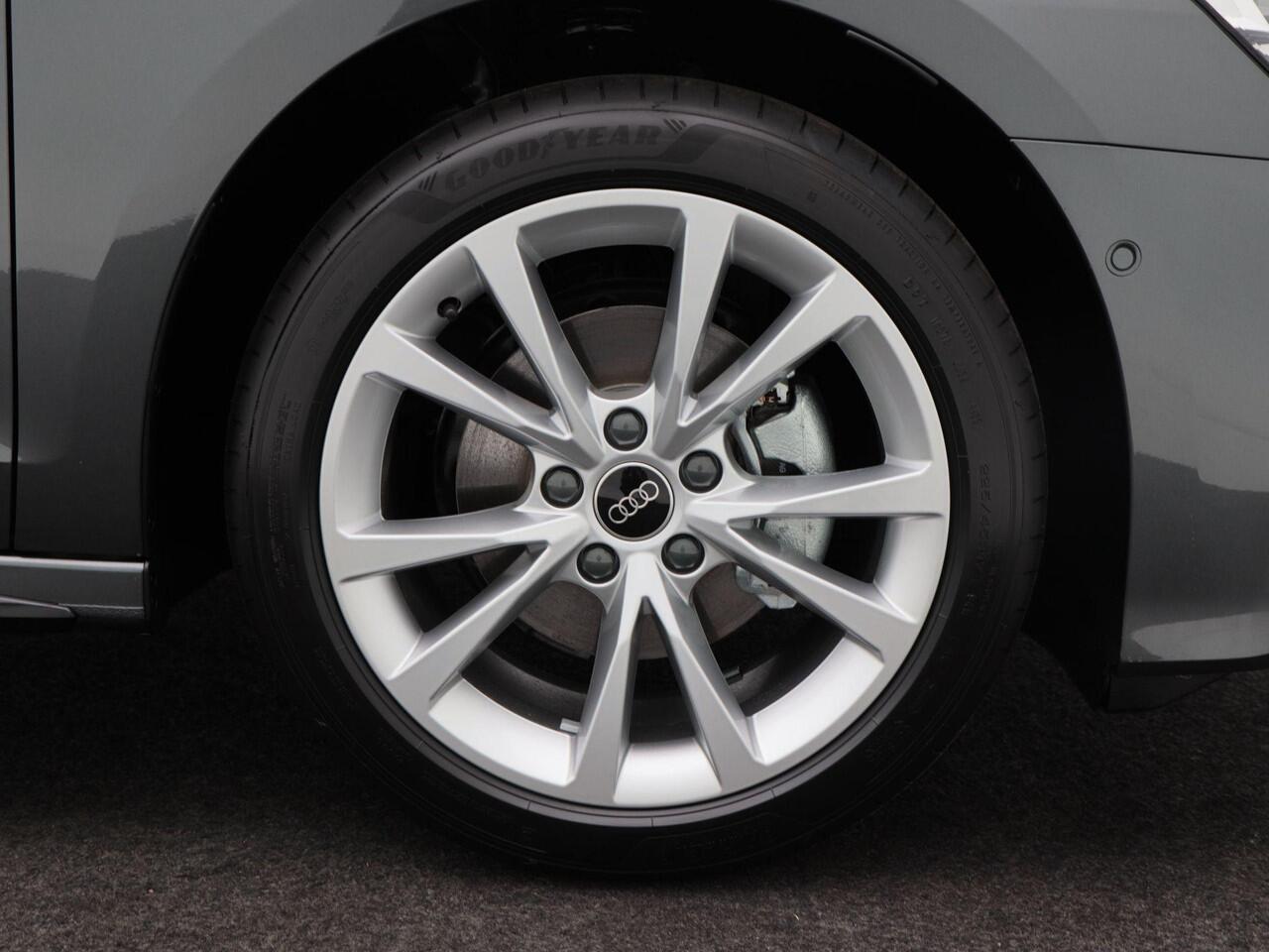 Audi A3 Limousine 30 TFSI | S edition | 116 PK | Optiek zwart plus | Privacyglas | 17 inch velgen |