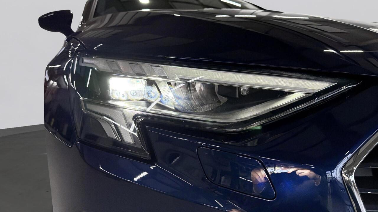 Audi A3 Limousine 30 TFSI 110PK Advanced Edition / Achteruitrijcamera