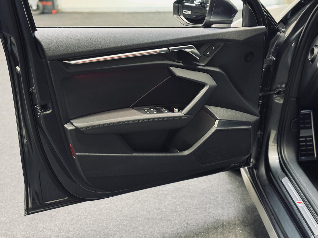 Audi A3 Limousine 35 TFSI S Edition S-Line 2x | B&O | Camera | Adapt.Cruise