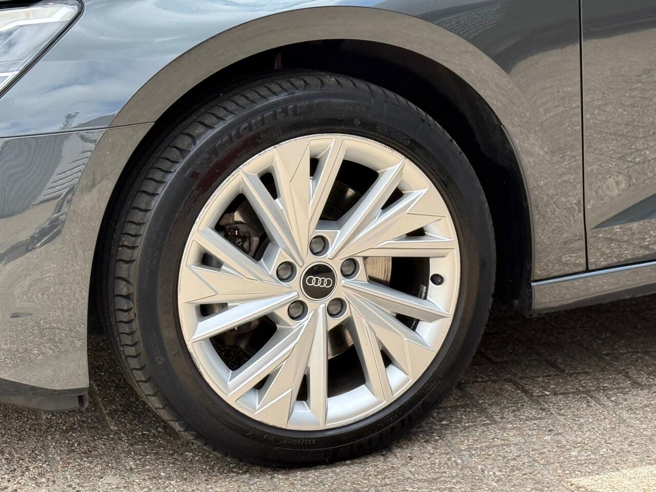 Audi A3 Limousine 30 TFSI Business edition Sport + Trekhk.