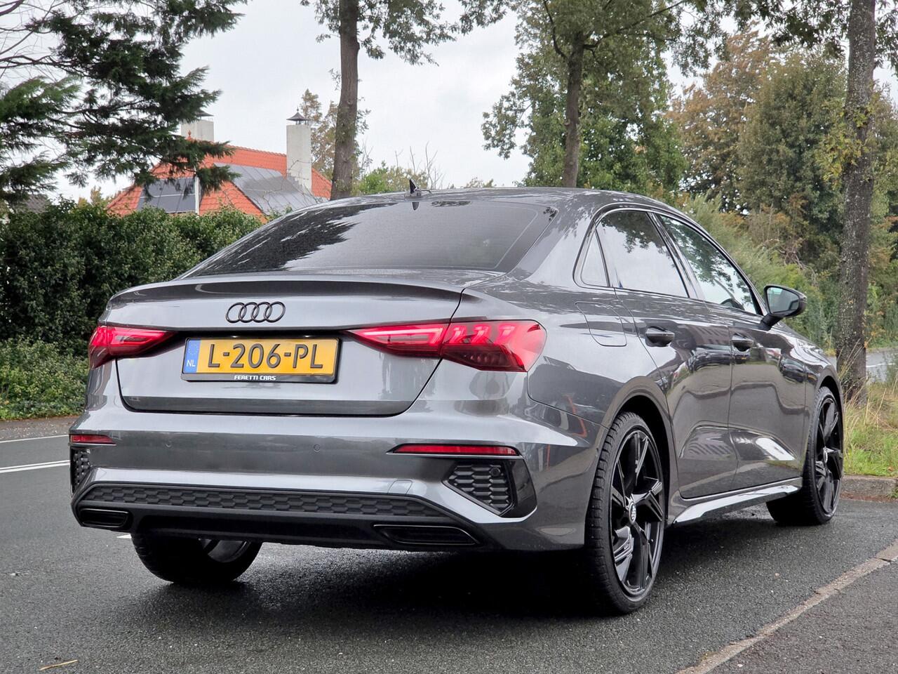 Audi A3 Limousine 30 TFSI AUT7 3x S-LINE BLACK-EDITION SPORTSTOELEN PARKASSIST NAVI DIGIDASH 19 INCH.LMV PDC