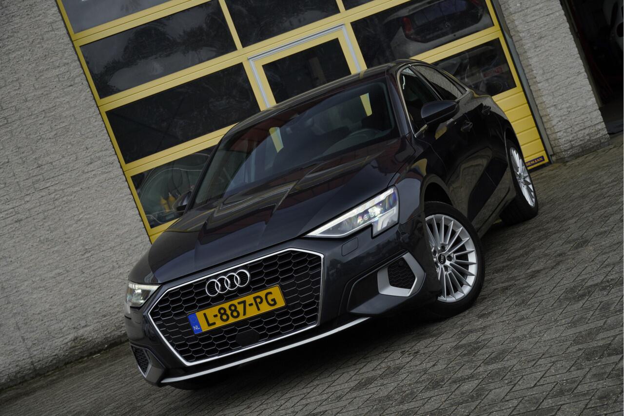 Audi A3 Limousine 30 TFSI Automaat! Business Edition BJ2021 Lmv 17" | Led V+A | Pdc | Navi | Dynamische knipperlichten | App-Connect | Virtual cockpit | Climate control | Cruise control | Sportstoelen | Getint glas