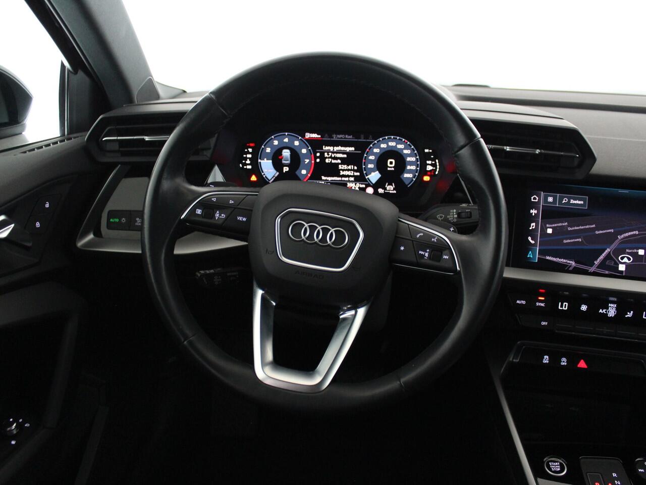 Audi A3 Limousine 35 TFSI Business edition | S Tronic | ACC | Trekhaak | Adaptive drive assist |*