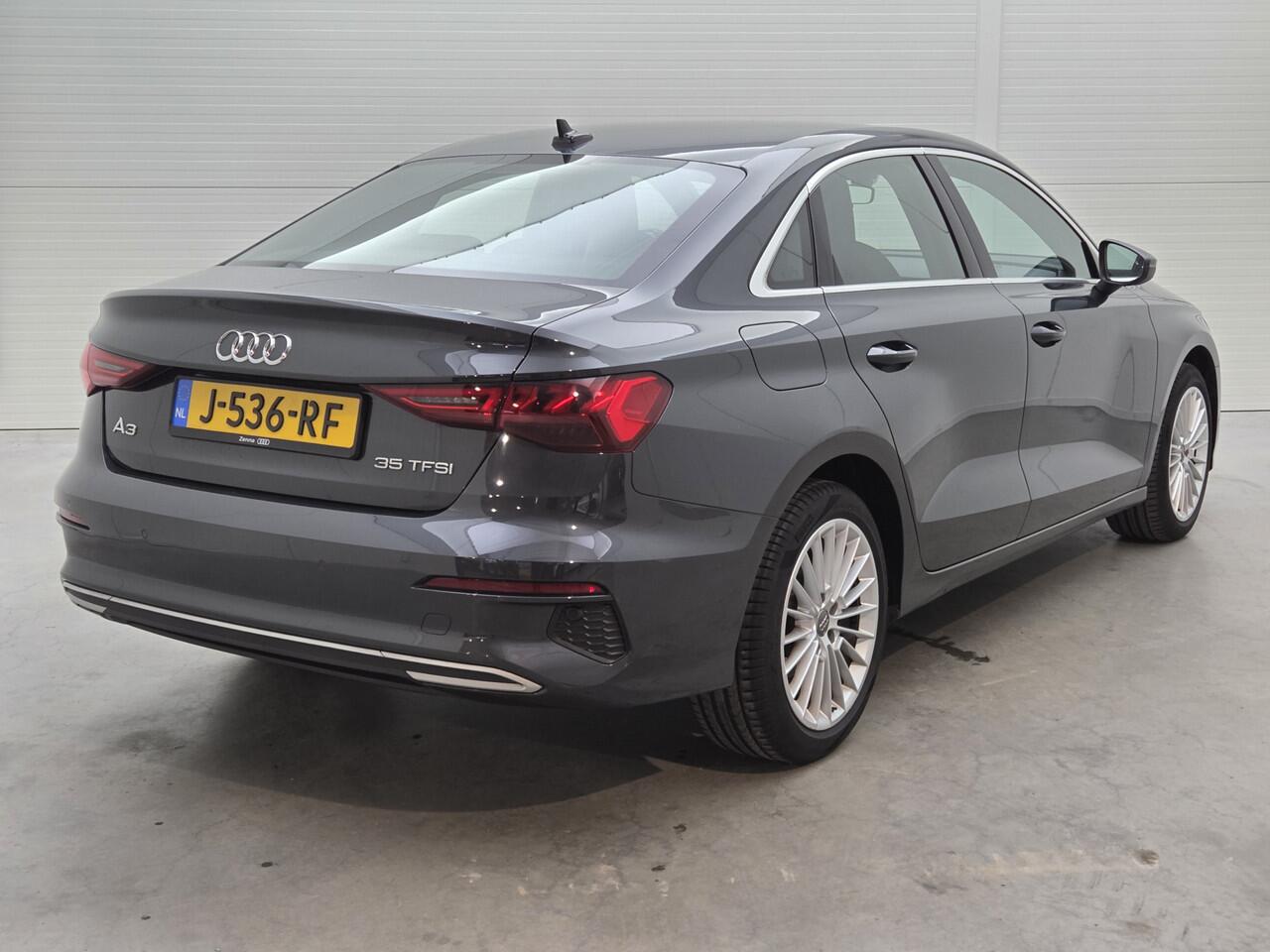 Audi A3 Limousine 35 TFSI Business edition | Facelift | Cruise | Sportstoelen |*