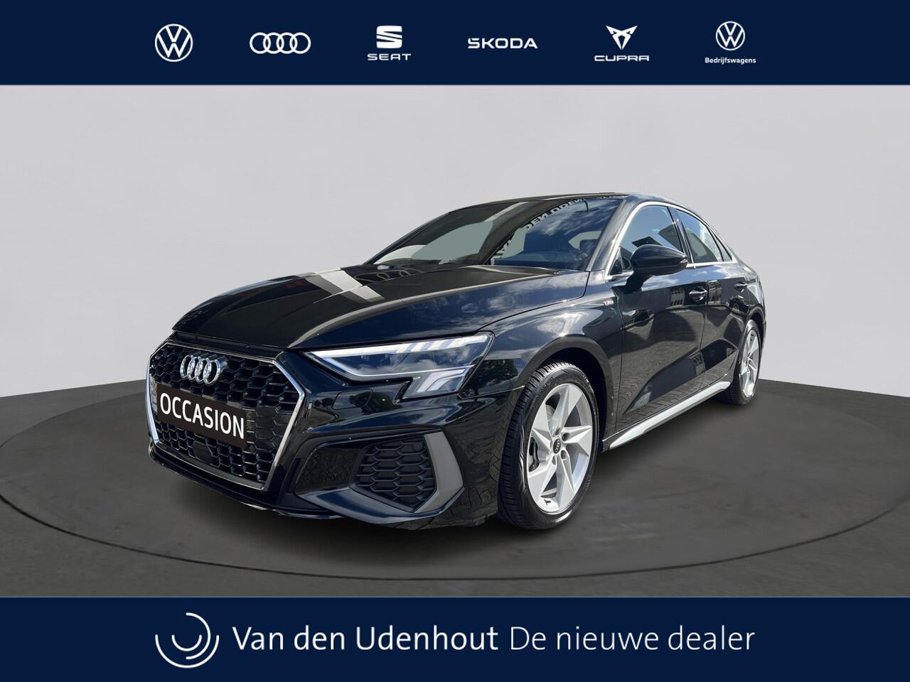 Audi A3 Limousine 30 TFSI 110pk S edition / Carplay / Audi Hold / Dealer onderhouden