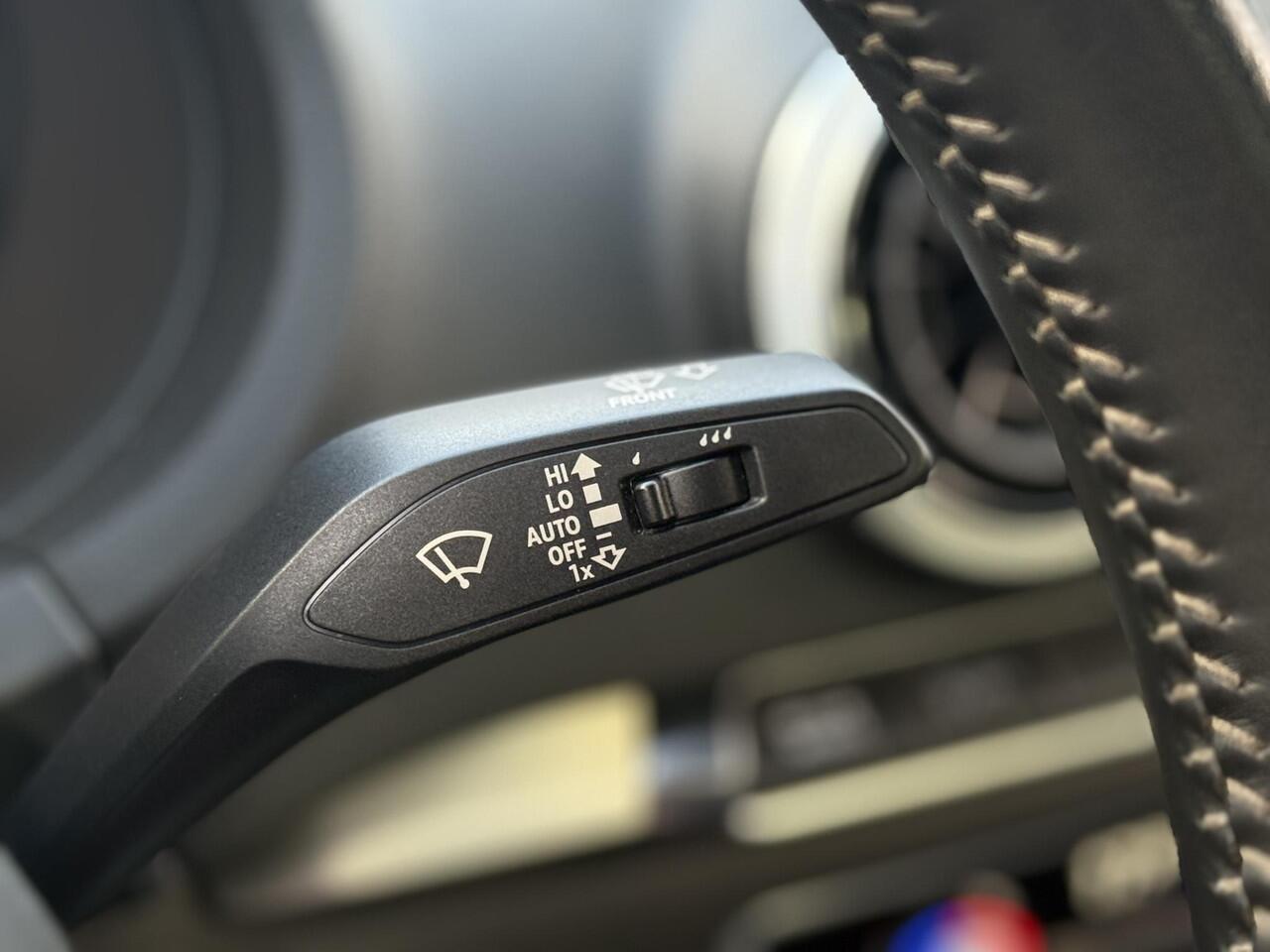 Audi A3 Limousine 30 TFSI Advance Sport l DAB l Virtual Dashboard l S-Line