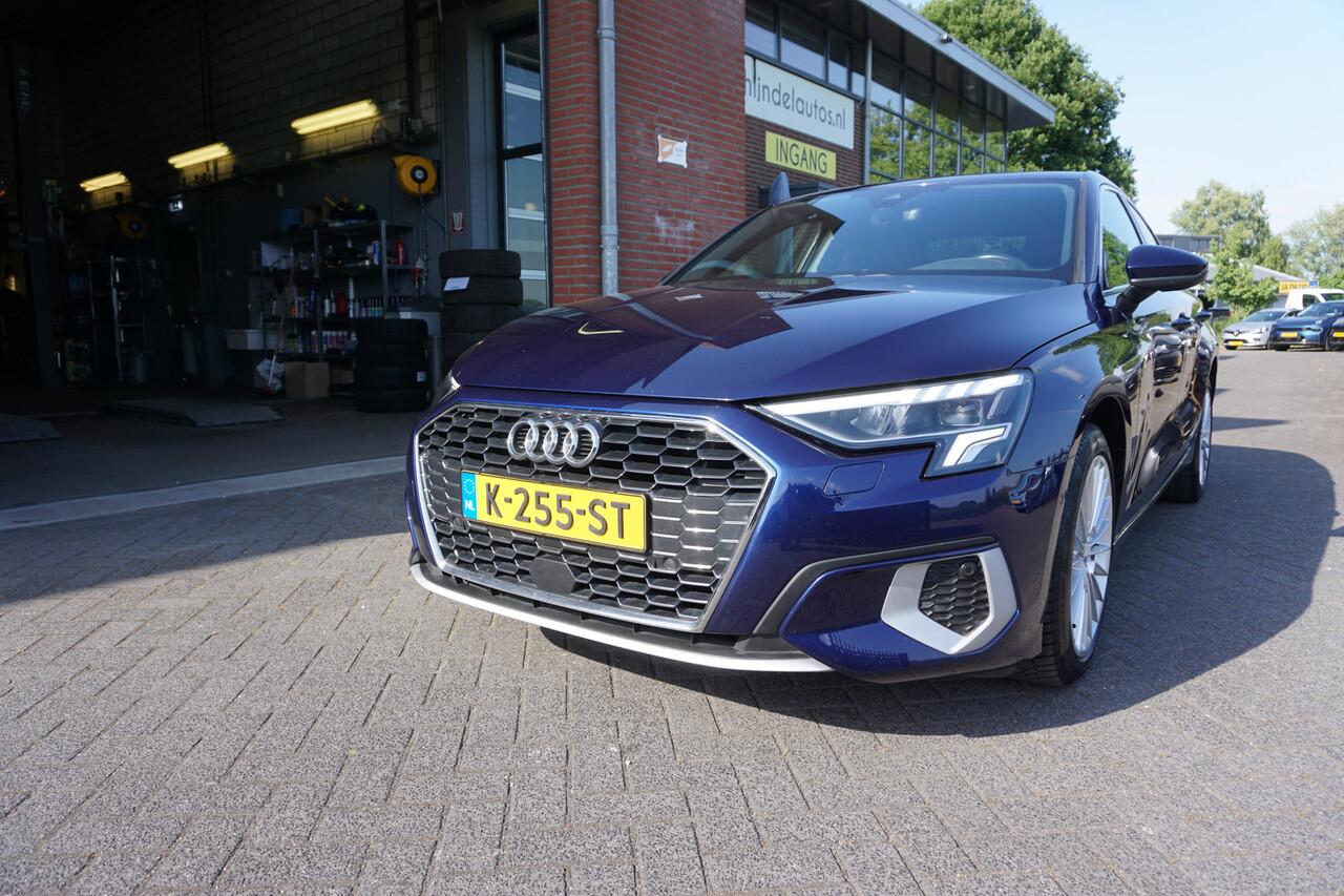 Audi A3 Limousine 35 TFSI 150PK ORIGINEEL NEDERLANDS BUSINESS EDITION MATRIXX LED DIGITALE COCKPIT ANDROID-APPLECARPLAY NAVI SPORTSTOELEN 17INCH CLIMA CRUISE PDC V+A+ASSIST BLUETOOTH ENZ...