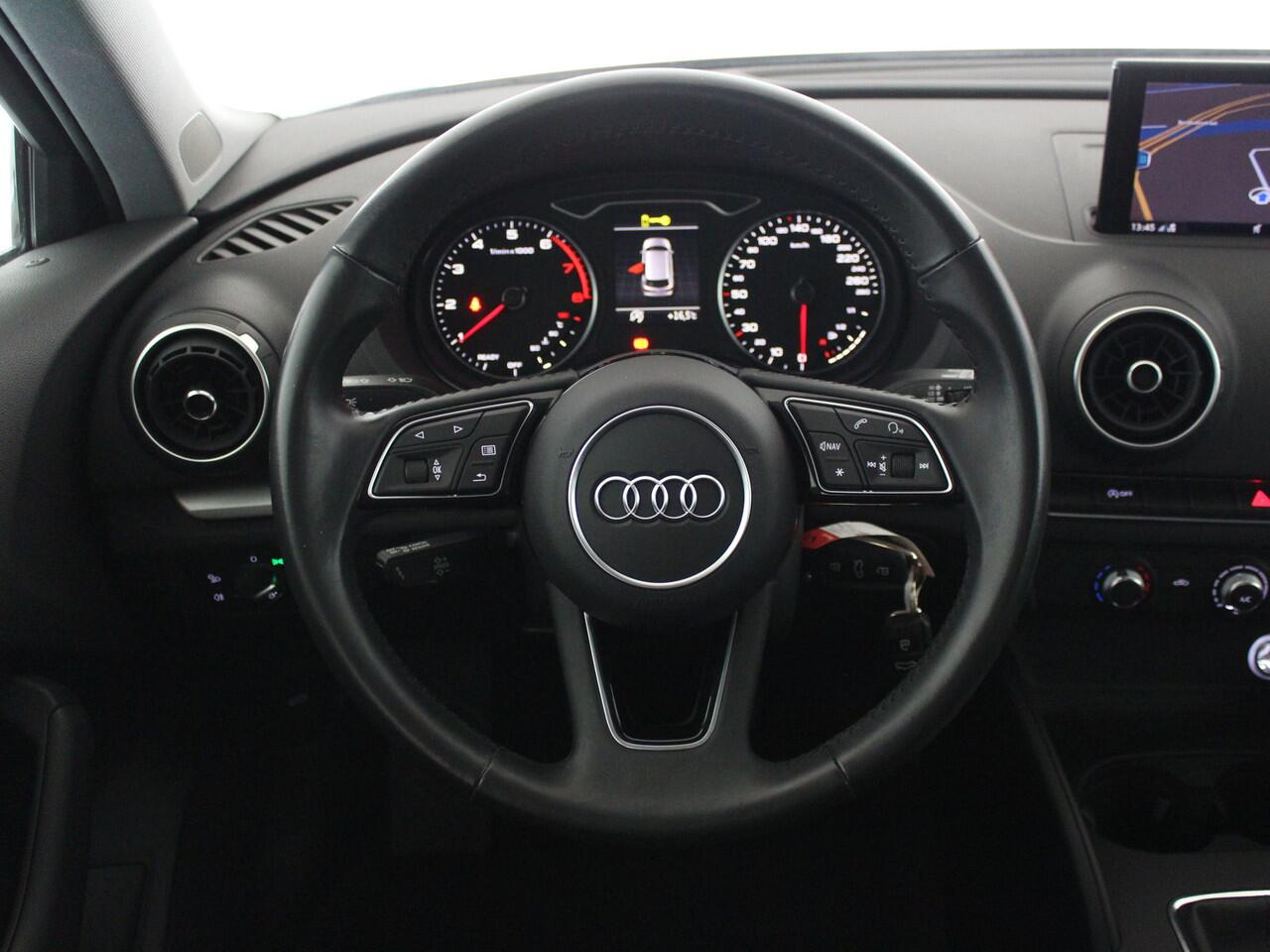 Audi A3 SPORTBACK 30 TFSI Pro Line | Navi | 27 t/m 31 dec eindejaarsshow!!