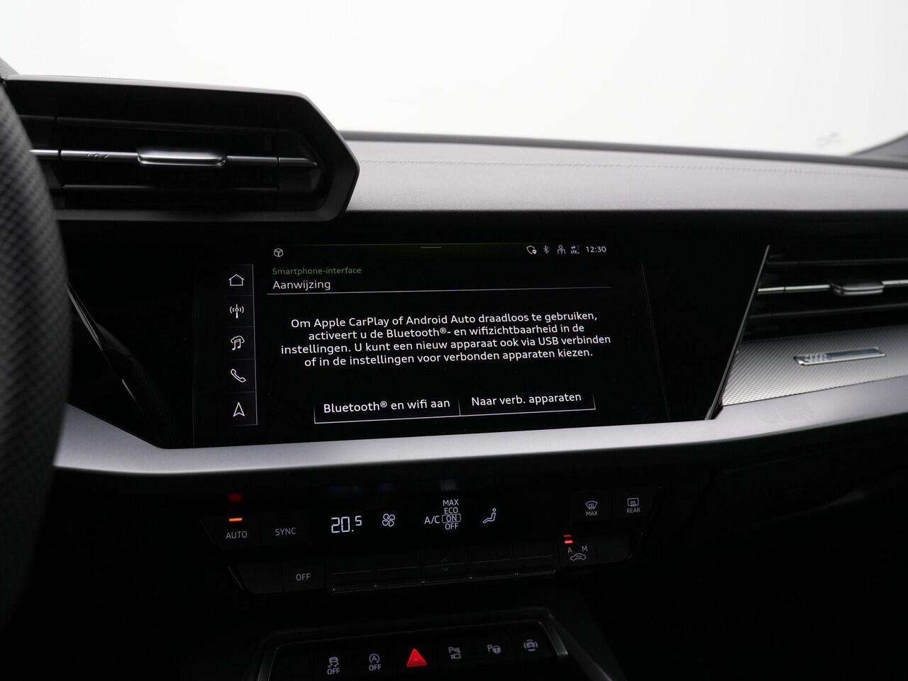 Audi A3 SPORTBACK 30 TFSI 116 pk S-tronic S edition Black Optic| S-Line | Achteruitrijcamera | Adaptive Cruise | Navigatie