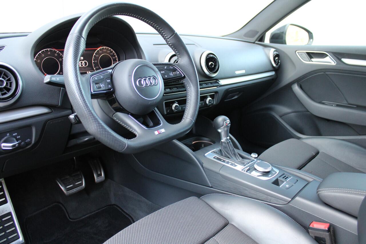Audi A3 SPORTBACK 35 TFSI 150pk CoD S-tronic S-Line | Virtual Cockpit | Navigatie | LED | Stoelverwarming | Cruise control | DAB | Audi Drive Select