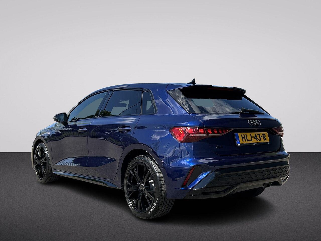 Audi A3 SPORTBACK 40 TFSI e S edition 204pk | Navigatie | Parkeercamera | 18 inch Lichtmetalen velgen | Adaptieve cruise controle