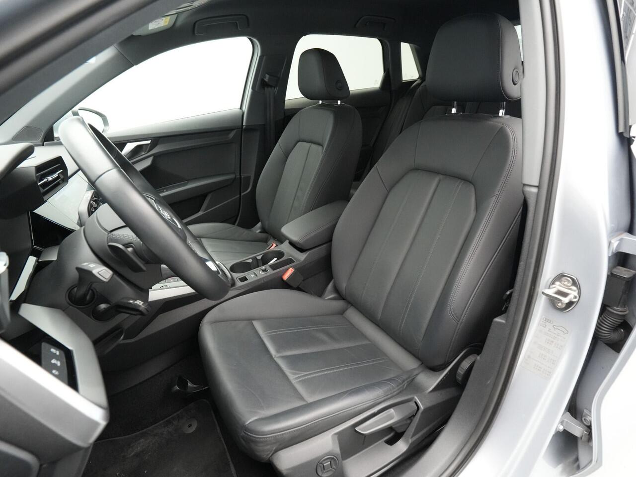 Audi A3 SPORTBACK 40 TFSI e Edition Navigatie Stoelverwarming Side assist Elek. kofferklep Carplay 82