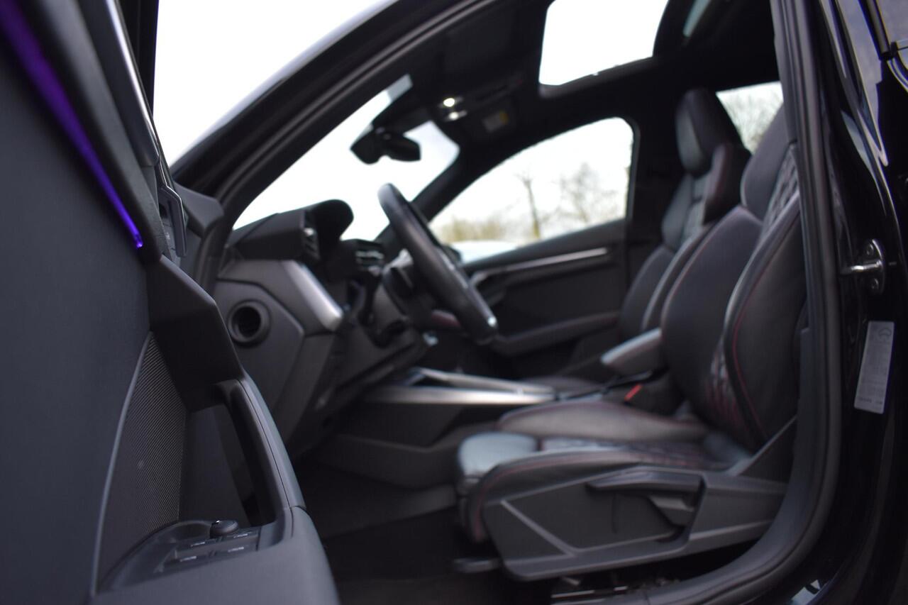 Audi A3 SPORTBACK 35 TFSI S-Line Pano Kuip Lane B&O Trekhaak Leder