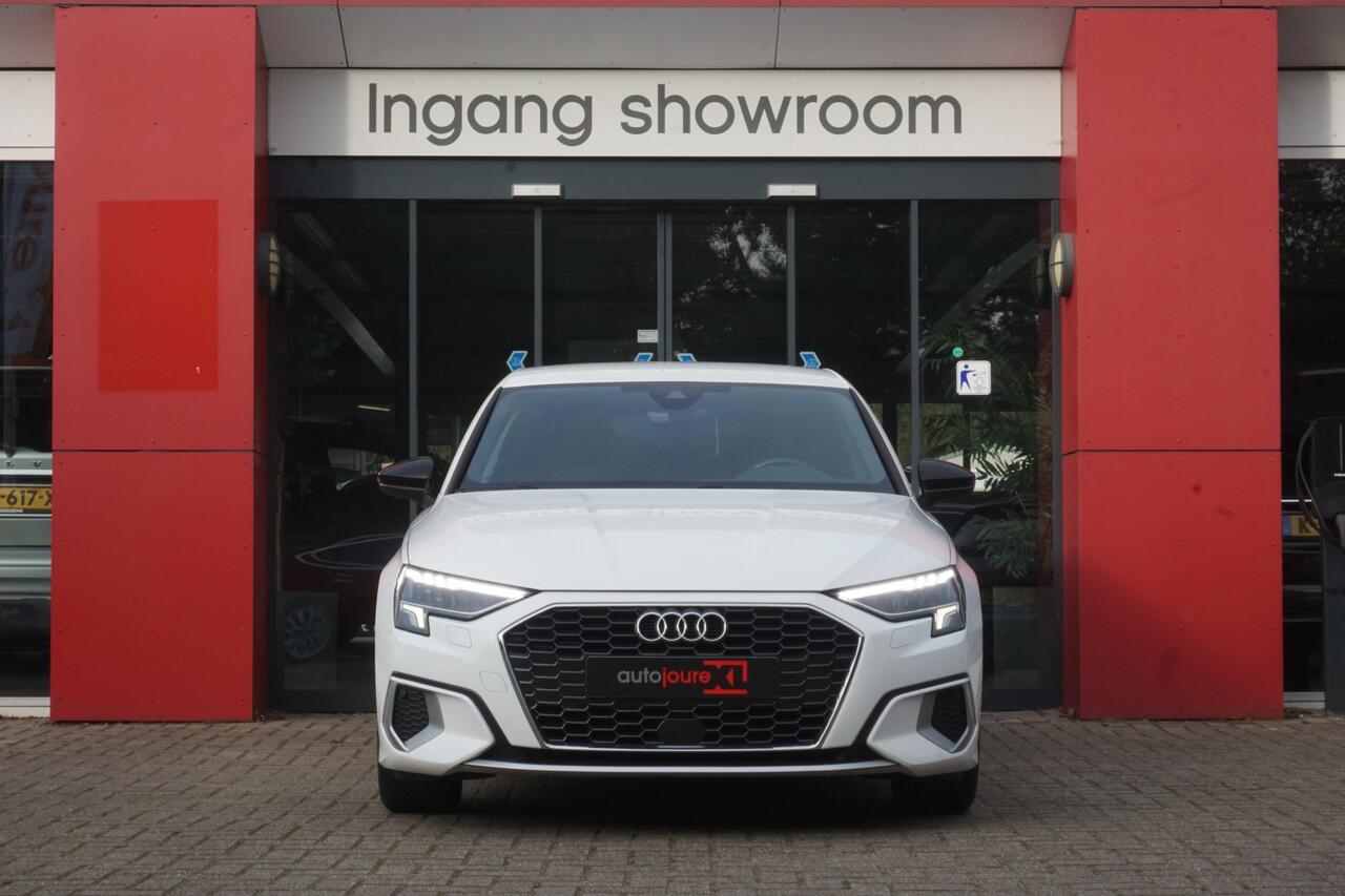 Audi A3 SPORTBACK 30 TFSI Business edition | Origineel NL | Virtual Cockpit | Cruise Control | Climate Control |