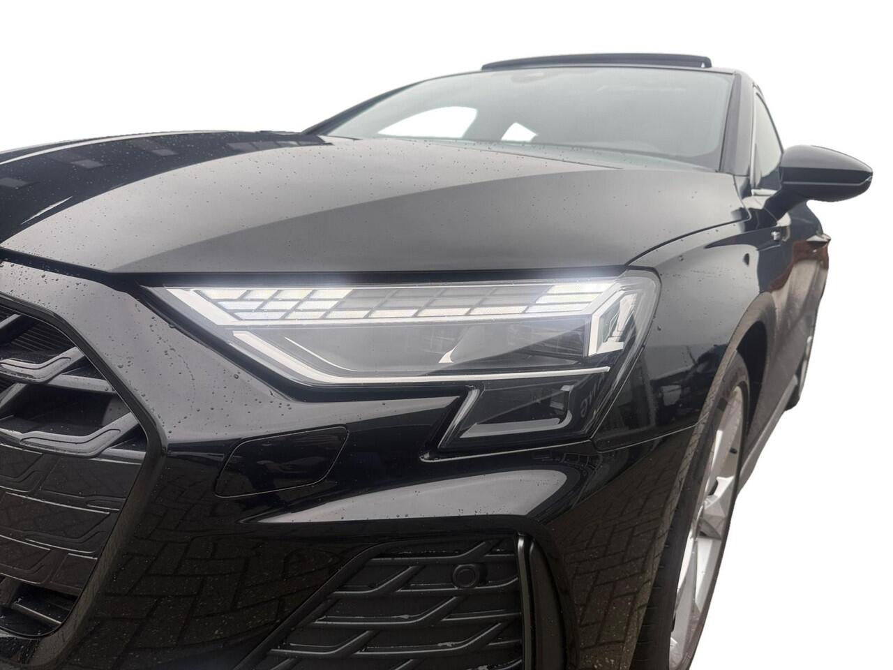 Audi A3 SPORTBACK 35 TFSI S edition | 3X S Line | Schuif-Kantel Dak | Sportstoelen | SONOS | Camera | Stoelverwarming | Apple Carplay | Adaptief Cruise Control | Climate Control