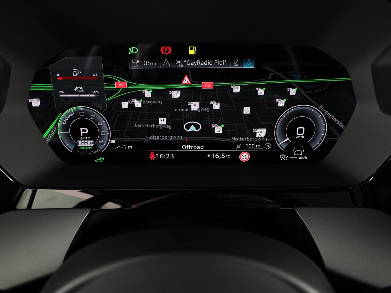 Audi A3 SPORTBACK 45 TFSI e S edition Competition 272pk | Panoramadak | Sonos Premium Audio | 19 inch Lichtmetalen velgen | Parkeercamera