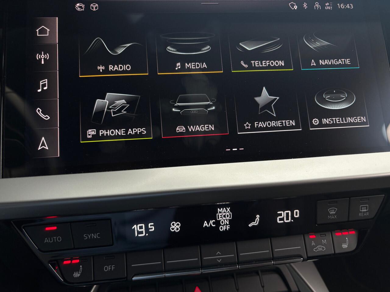 Audi A3 SPORTBACK 45 TFSIe 245 pk S-line Black Edition