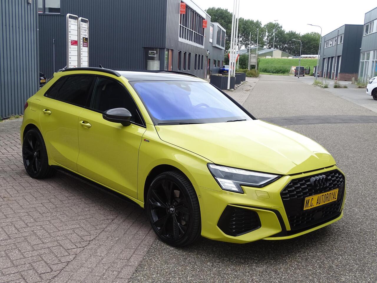 Audi A3 SPORTBACK competition 40 tfsi E-TRON|RS3 STOELEN|NAVIGATIE|LED MATRIX KOPLAMPE/ACHTERLICHTEN|19 INCH VELGEN|BANG & OLUFSEN|STOELVERWARMING|3X S-LINE