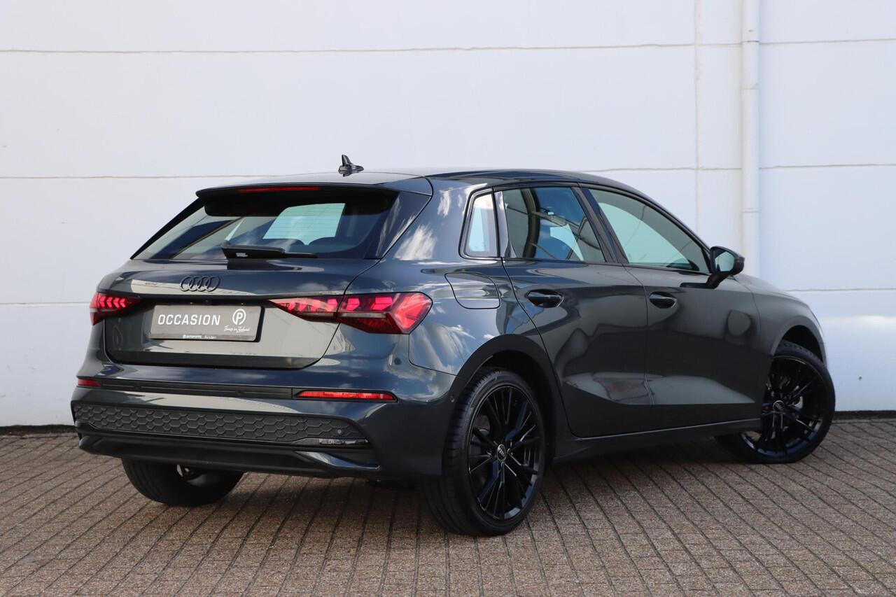 Audi A3 SPORTBACK 35 TFSI Advanced Edition 150pk S-Tronic | CarPlay | Camera | Park assist | Keyless