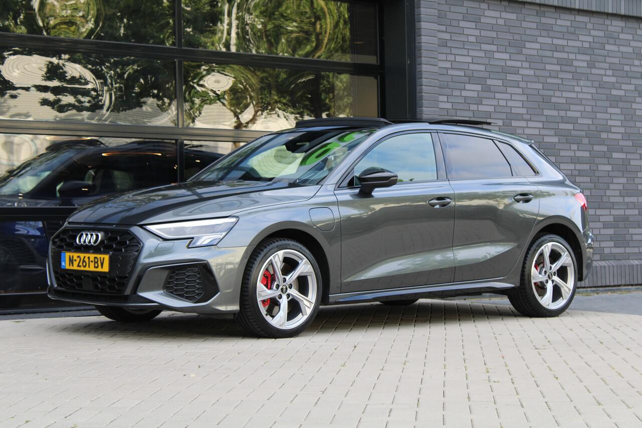 Audi A3 SPORTBACK 45 TFSI e S edition Competition | NAP | BTW | PANO | S-LINE | CARPLAY |