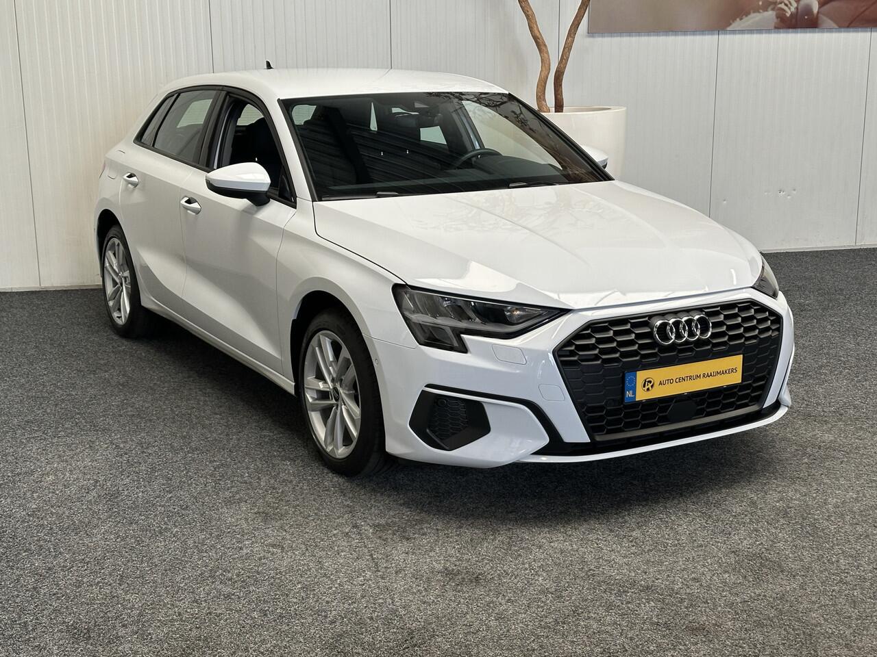 Audi A3 SPORTBACK 40 TFSI e EDITION PHEV NAVIGATIE CRUISE CONTROL CLIMATE CONTROL BLUETOOTH TELEFOON APPLE CARPLAY/ANDROID RIJSTROOKSENSOREN KEYLESS GO PDC ZEER MOOI !! 3010