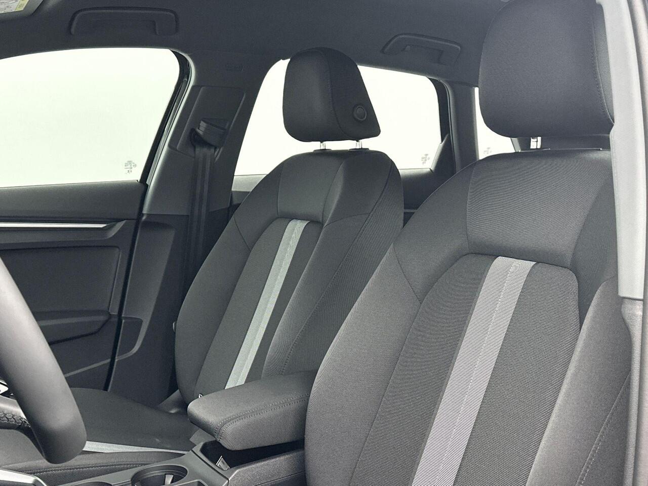 Audi A3 SPORTBACK Pro Line 30 TFSI 85 kW / 116 PK Sportback 7 versn.