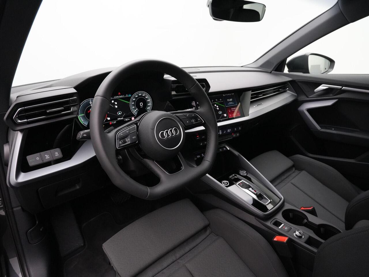 Audi A3 SPORTBACK 40 TFSI e 204 pk S-tronic Advanced edition | Achteruitrijcamera | Navigatie | Stoelverwarming | Adaptive Cruise