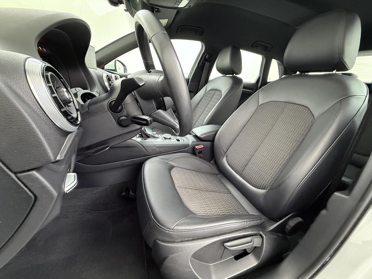 Audi A3 SPORTBACK 30 TFSI Design S-Line Navigatie Automaat Led Virtual Cockpit