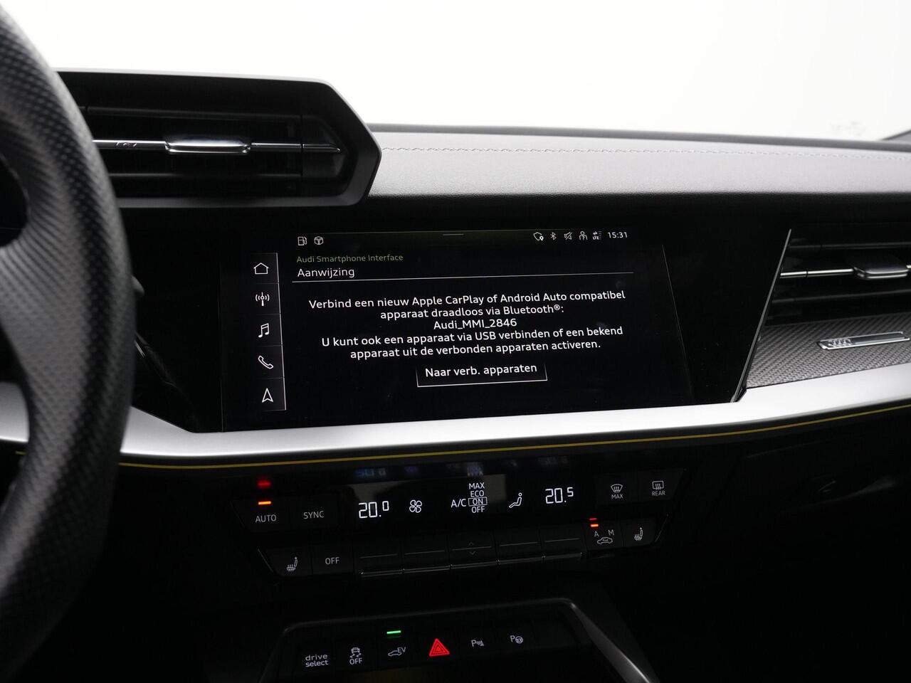 Audi A3 SPORTBACK 45 TFSI e 245 pk S-Line | Matrix LED | Leder/alcantara | Bang & Olufsen | Elektr. verstelbare stoelen